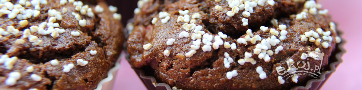 Muffinki amarantusowe z rabarbarem