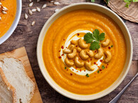 🥣 Krem z dyni Hokkaido z mlekiem kokosowym, imbirem i pomarańczą