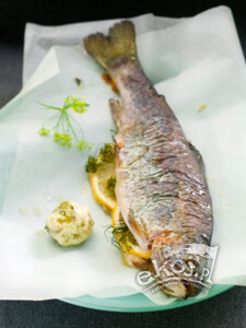 Pstrąg świeży w aromatycznej marynacie na grilla 250g Seafood