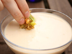 pakora z sosem