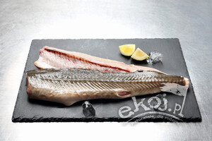 Jesiotr płat ze skórą Smolin Fish