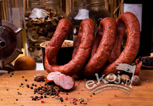 Kiełbasa pieprzowa podsuszana 1szt. Nowicki Naturalnie