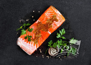 Łosoś świeży w czerwonym pesto na grilla 400g Seafood