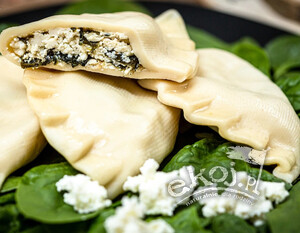 Pierogi z serem i szpinakiem 500g Kowal